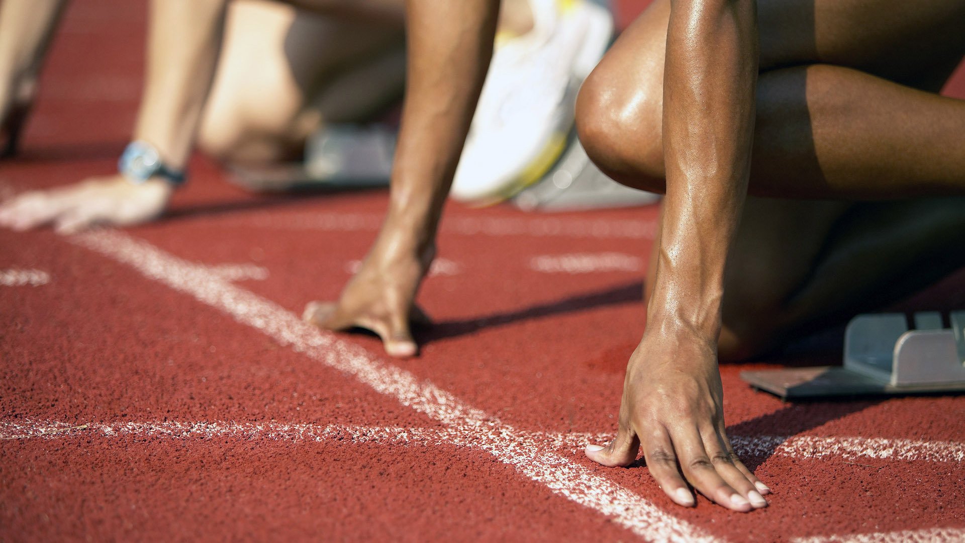 伤病名单更新:英超多名球星面临长期缺阵,英超联赛球星